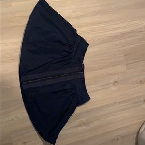 Bcbg navy blue 100% polyester skirt!